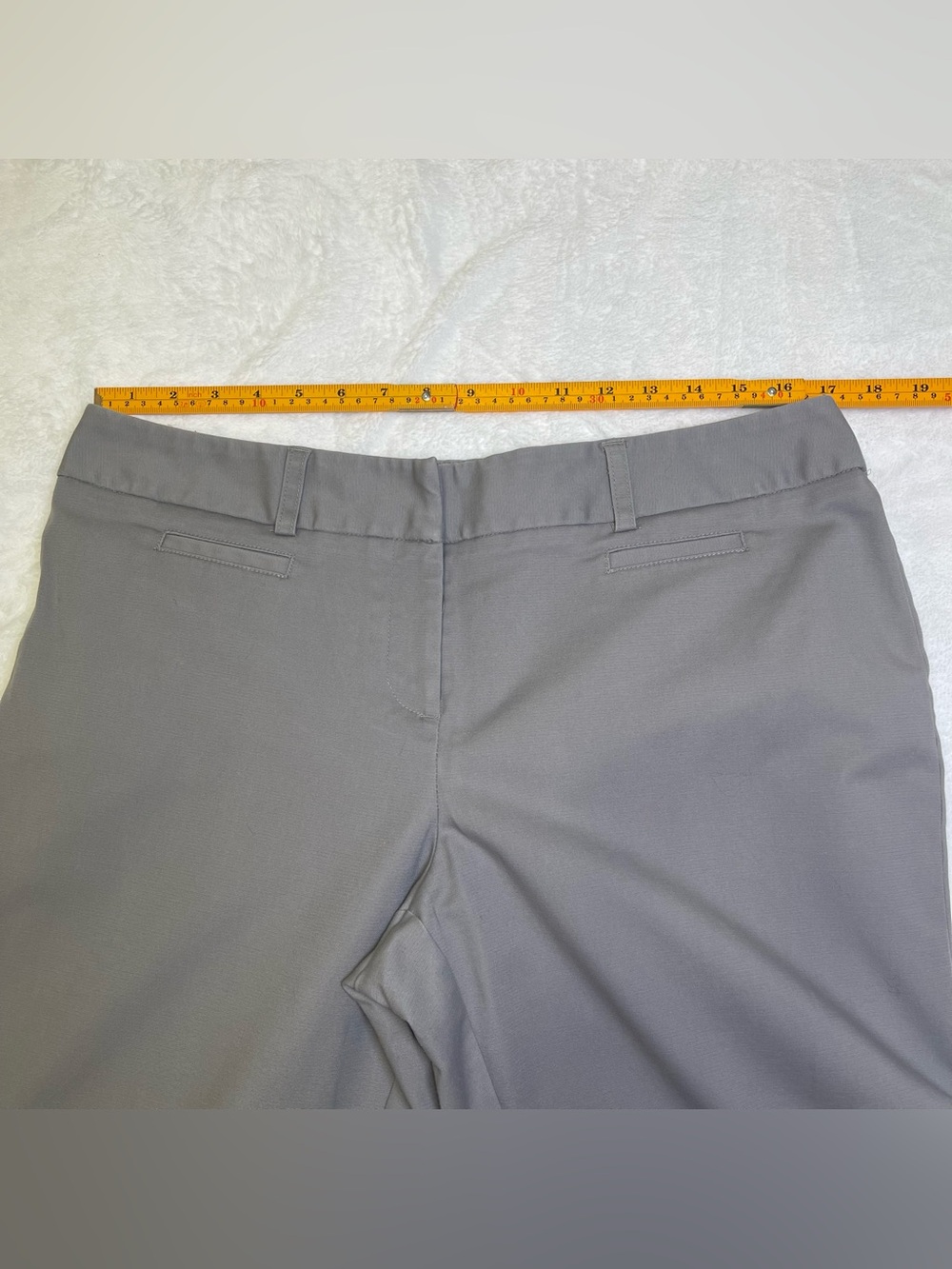 Apt. 9 Maxwell Grey Capris Women's Size 14 Stretch Cropped Dress Pants Trouser - Picture 7 of 8